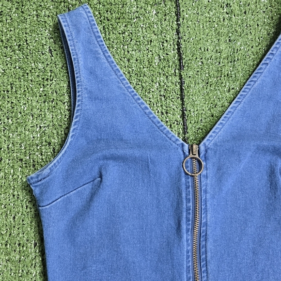 🛑$8🛑 FINAL PRICED ITEM! BUY NOW or BUNDLE TO SAVE MORE! - Picture 4 of 16